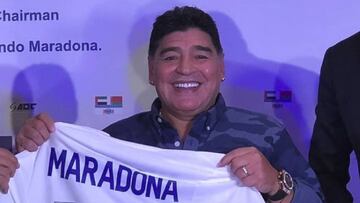 "Feliz, en mi presentación oficial como Presidente del FC Dynamo Brest", escribió el astro en su cuenta verificada de SU Facebook.