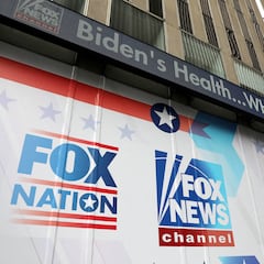 Who is Abby Grossberg and why is she suing Fox News?