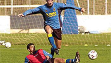 <b>REFUERZO</b>. Rubén Reyes realizará hoy su primer entrenamiento.