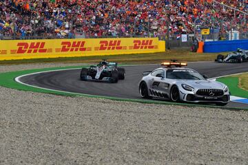 El safety car salió tras el incidente de Vettel. 