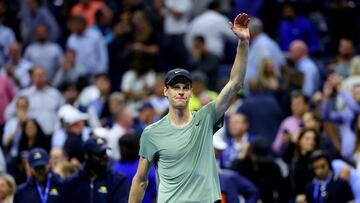 Tennis - U.S. Open - Flushing Meadows, New York, United States - September 4, 2024 Italy's Jannik Sinner celebrates after winning his quarter final match against Russia's Daniil Medvedev REUTERS/Andrew Kelly