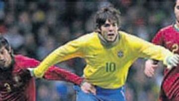 <b>EL LÍDER. </b>Kaká es el líder de Brasil. En la foto, contra Portugal.