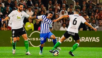 Rober González, contra el Racing.