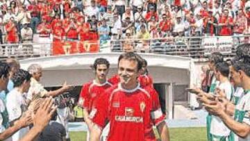 <b>SE COLÓ EN LA FIESTA GRANA. </b>En el día de su fiesta por el ascenso a Primera, el Elche de David Vidal logró los tres puntos en Murcia.