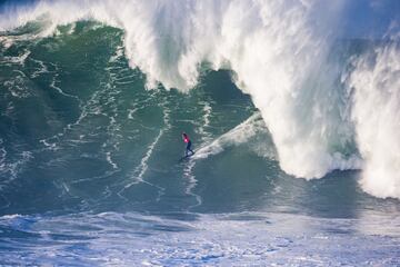 TUDOR Nazar¨¦ Tow Surfing Challenge presented by Jogos Santa Casa.