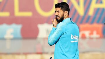 19/04/19 BARCELONA ENTRENAMIENTO
Luis Suarez (9) FC Barcelona
Lionel Messi