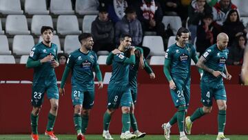 La unidad B del Racing de Ferrol est¨¢ respondiendo.