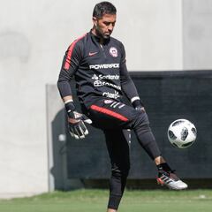 Rueda aclaró la ventaja táctica que da el juego de pies de Bravo