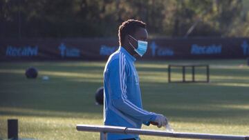 Pione Sisto durante un entrenamiento con el Celta en A Madroa.