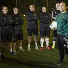 Pry: "El derbi femenino es otra fiesta más del fútbol sevillano"