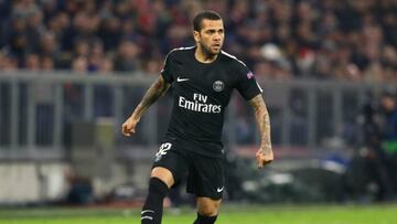 Dani Alves considering MLS move