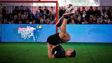 Dos chilenos luchan por avanzar a la final mundial de Red Bull Street Style