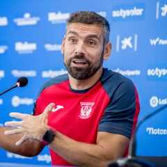 Carlos Martínez: “Aún hay riesgo de descenso, pero aspiramos a todo”