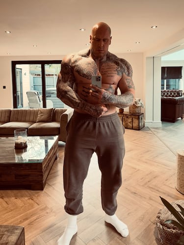 Su foto más reciente en Instagram. Ford presume de peso, 165 kg y ha recibido miles de me gusta.