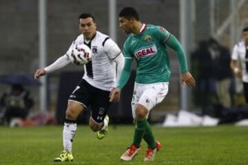 Colo Colo recibe a Audax Italiano en el Estadio Monumental.