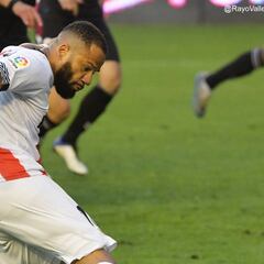 Bebé equilibró la locura de Vallecas