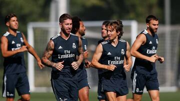 Marcelo and Casemiro the two doubts in Lopetegui's first official starting eleven