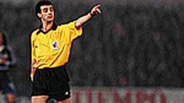 PÉREZ LASA. El árbitro vasco dirigirá el partido de esta tarde.