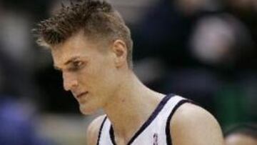 <b>OTRA BAJA.</B> La baja de Kirilenko se suma a la del base español Raúl López, que no podrá reaparecer hasta la próxima temporada.