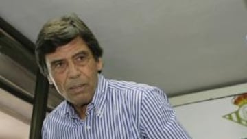 <b>BETIS </b>Paco Chaparro.