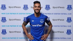 Walcott deja Arsenal después de 12 años y ficha por Everton
