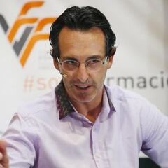 Las reflexiones futboleras de Emery: "Nosotros necesitamos a Madrid y Barça"