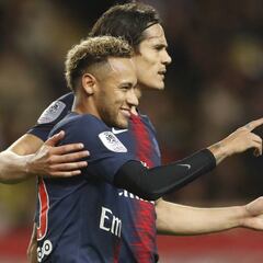 Cavani prolonga la pesadilla del Mónaco y alarga la racha del PSG