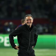 Luis Enrique: “Vamos a esperar a que hable el señor Mbappé…”