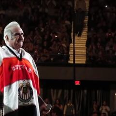 Vicente Fernández: leal aficionado de las Chivas del Guadalajara