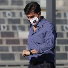 Quinteros no ayuda en la debacle de Colo Colo