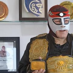 Octagón o Triple A ¿Quién es el dueño del personaje?