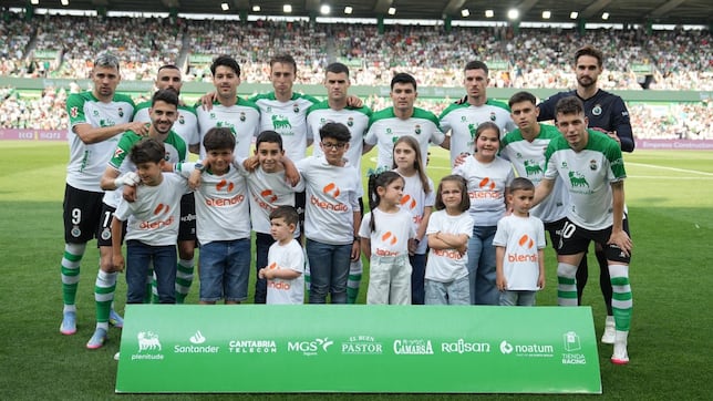 Aprobados y suspensos del Racing contra el Mirandés: Iñigo Vicente nunca se esconde