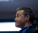 El lateral derecho, un problema al que llega tarde Luis Enrique