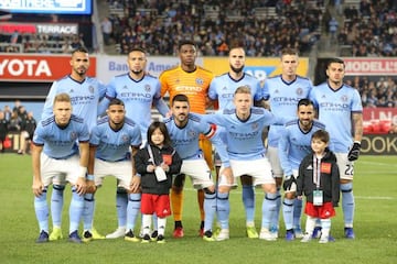 Once titular del New York City (con David Villa en el centro en la fila inferior) en un partido contra el Alatanta United disputado en noviembre de 2018 en el Yankee Stadium.