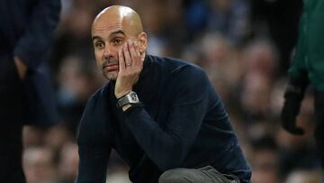 Pep Guardiola durante un Manchester City-Dinamo de Zagreb de la Liga de Campeones.