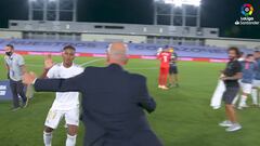 El festejo en cancha del Madrid: vean a Zidane con los jugadores y entenderán todo