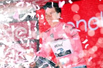 El luxemburgués Bob Jungels se viste de rosa en la décima etapa del Giro.