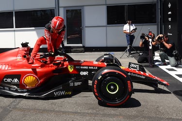 El DRS de Alonso desespera en una pole accidentada de Leclerc