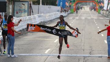 El 10K Valencia Ibercaja celebra su 16ª edición con 14.000 corredores