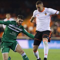 Medjani deja al Lega con dos centrales hasta final de enero