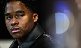 Endrick arrasa Francia