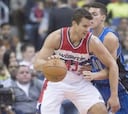 El banquillo de los Wizards sale al rescate ante los Magic
