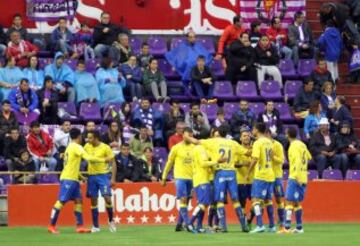 1-0. Araujo celebró el primer tanto con sus compañeros.