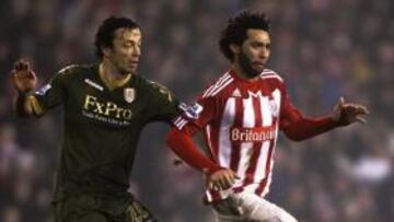 <b>SIGUE EN LA PREMIER. </b>El retorno de Pennant al f¨²tbol ingl¨¦s deja de ser temporal para convertirse en definitivo con su venta al Stoke.