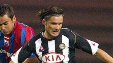 <b>OTRO REFUERZO.</B> Tras el anuncio de la contratación del suizo Vogel, del PSV, ahora llega Jankulowski.