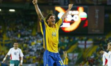 El primer tanto de Zlatan con Suecia llegó en 2002 durante un juego de clasificación a la Eurocopa ante Hungría.