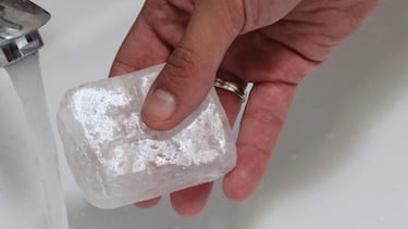 Descubre la piedra de alumbre, un desodorante natural que no daña la piel