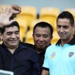 La exótica vida del ex futbolista Eladio Rojas en Indonesia