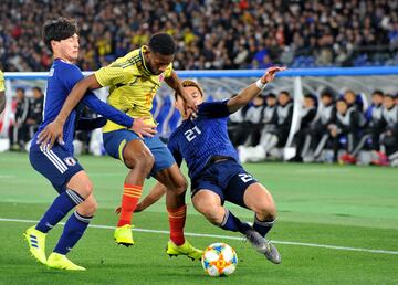 Colombia consiguió su primera victoria en la era Carlos Queiroz. El único gol del partido lo marcó Radamel Falcao desde el punto penal. El próximo partido será ante Corea del Sur, el próximo martes a las 6:00 a.m. 