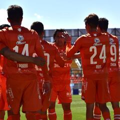Cobreloa venció a San Felipe y aprovechó tropiezo de Valdivia